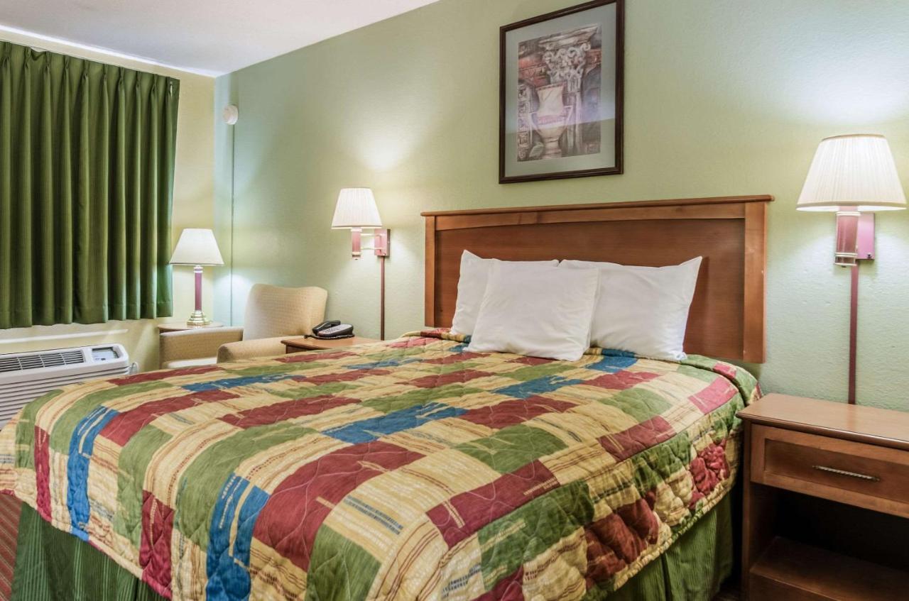 Regency Inn Concordia Zewnętrze zdjęcie
